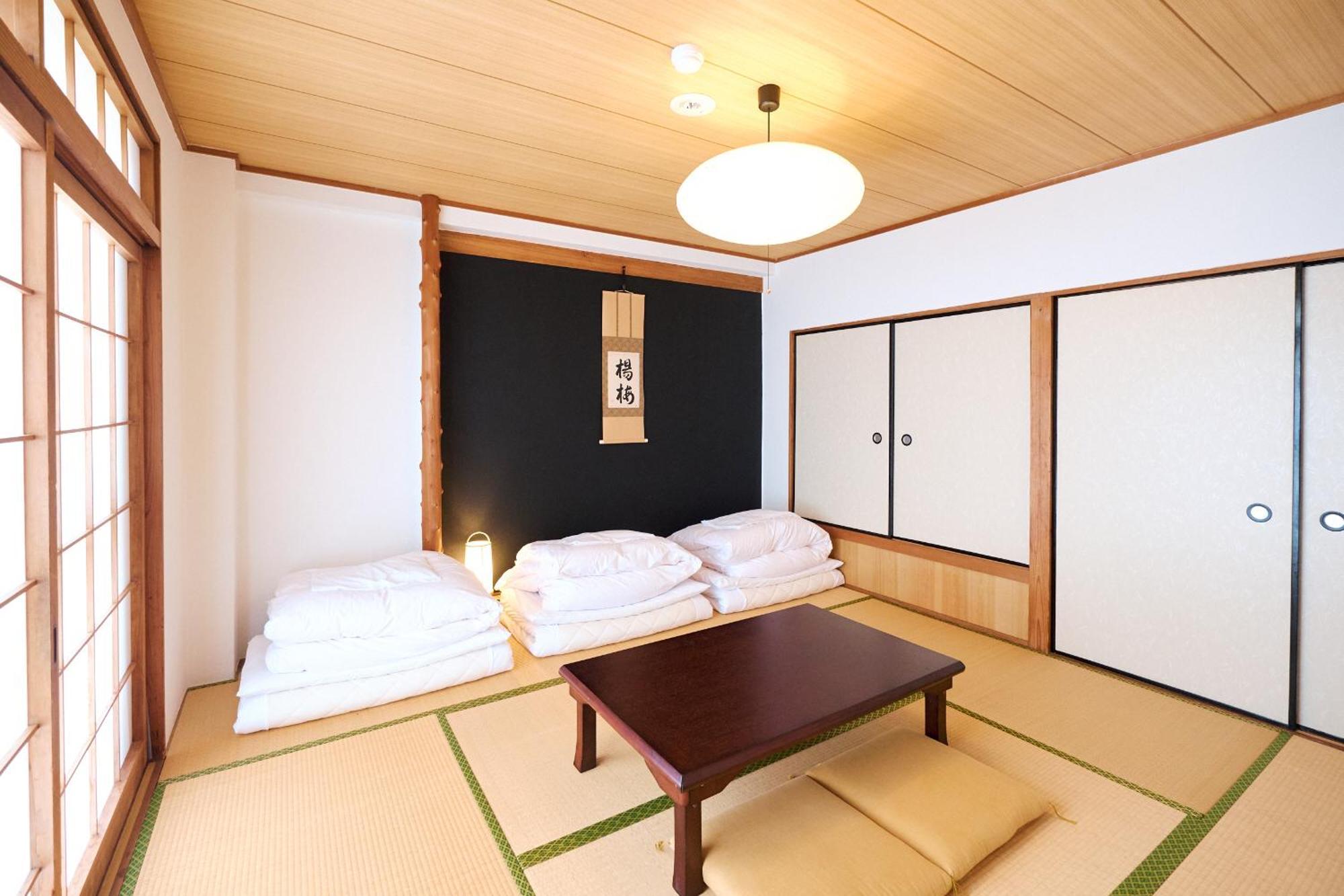 J-Hoppers Lake Biwa Guesthouse Otsu Quarto foto