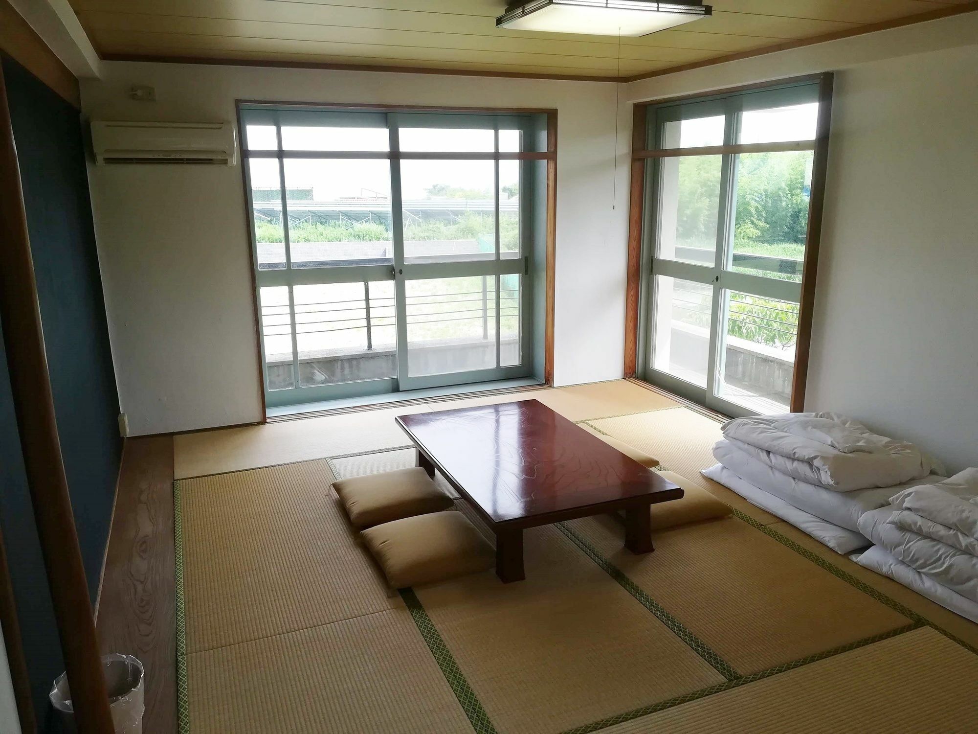 J-Hoppers Lake Biwa Guesthouse Otsu Exterior foto